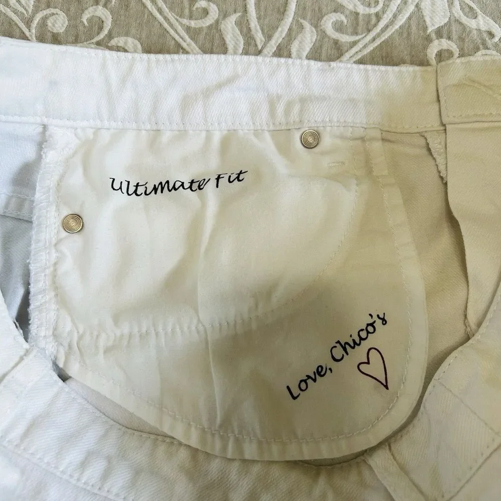 Chico's Platinum Denim Jeans Women M/1 White Ultimate Fit Zippers MidRise Casual